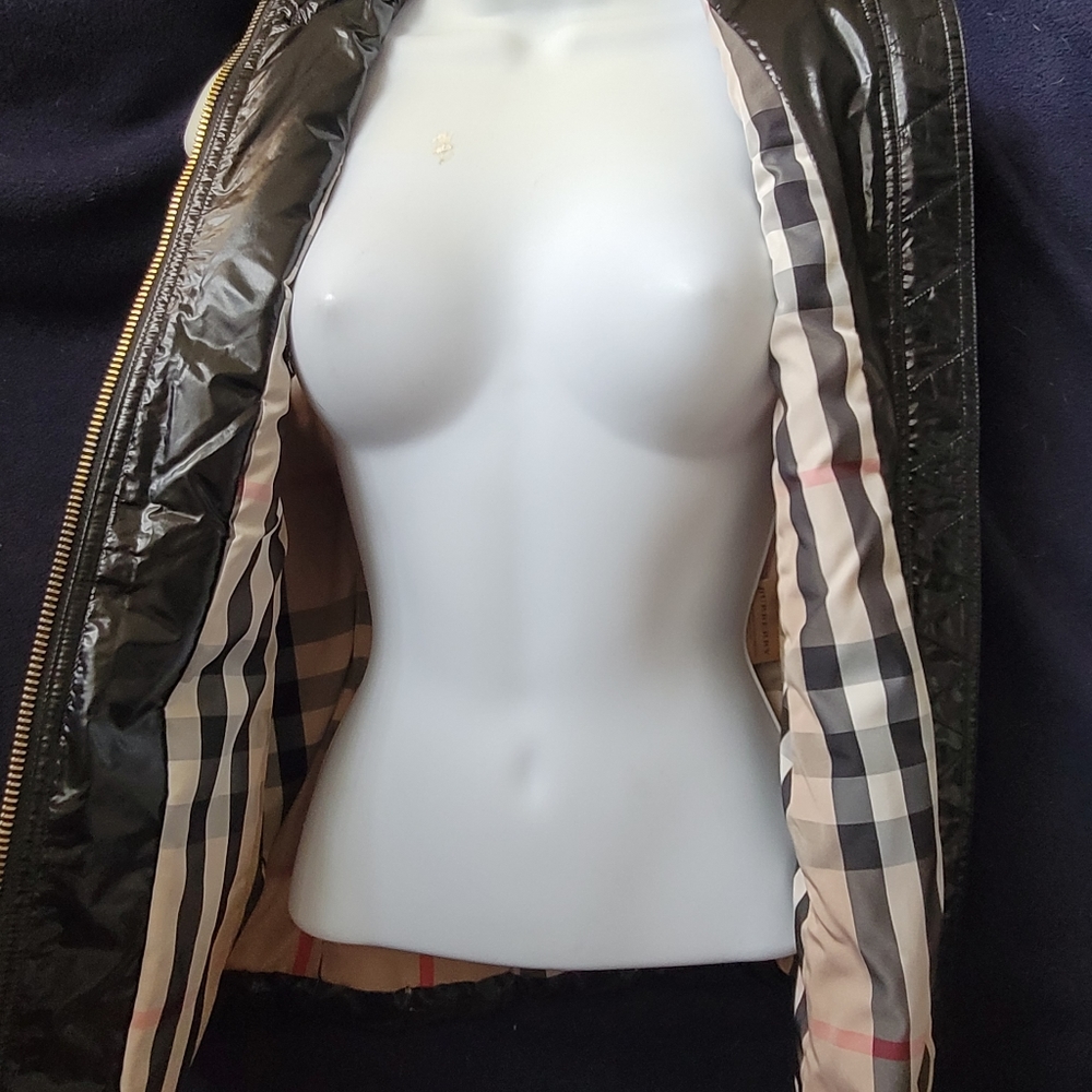 Burberry vest